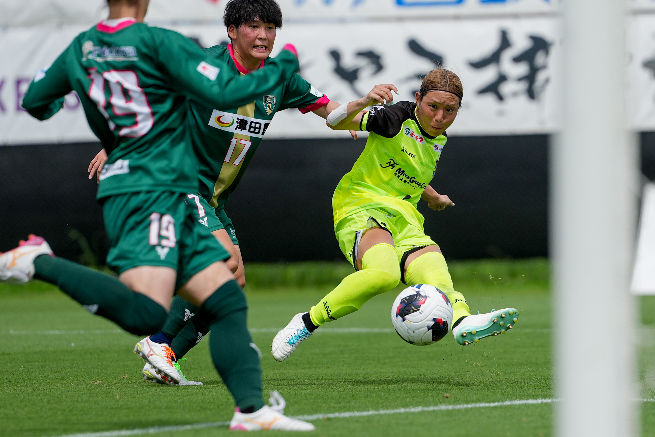 ヴィアマテラス宮崎のサッカー練習風景を撮ろう